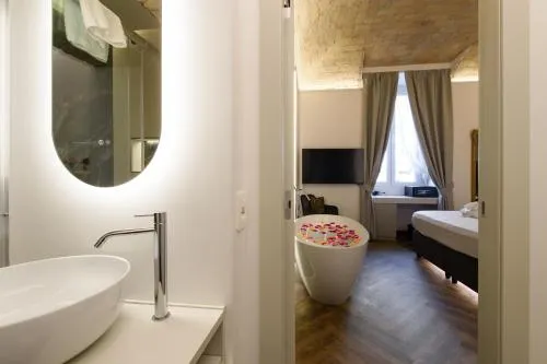 Antinous Suites photo 13
