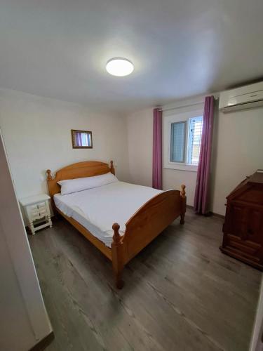 Villa Montimar de 3 Hab con Piscina Privada & Parking