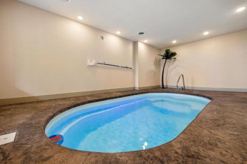 Bazén v ubytování View & A Pool by American Patriot Getaways nebo v jeho okolí