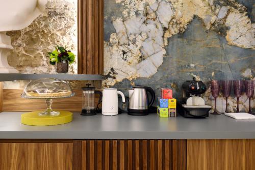 Antinous Suites photo 55