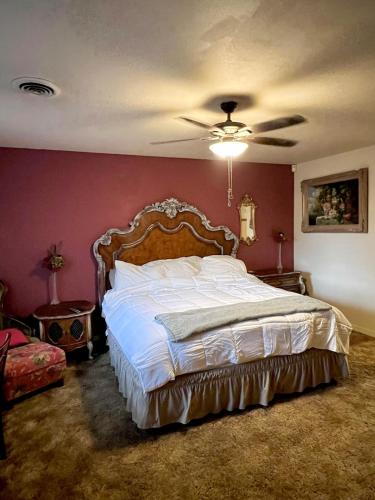 Voodi või voodid majutusasutuse The Crash Site toas