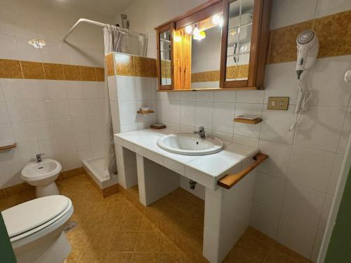 Un baño de Casa Vacanza IsaCla