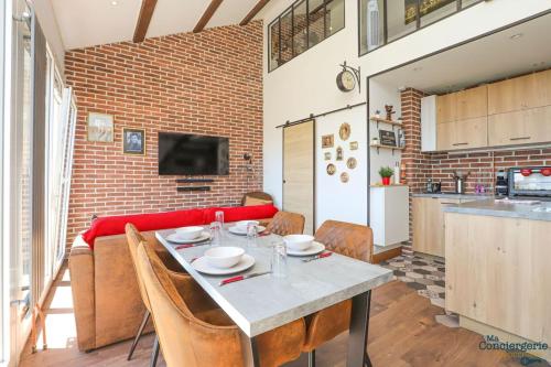 Feretra - Duplex 33 m Métro Empalot à 3 min Parking free