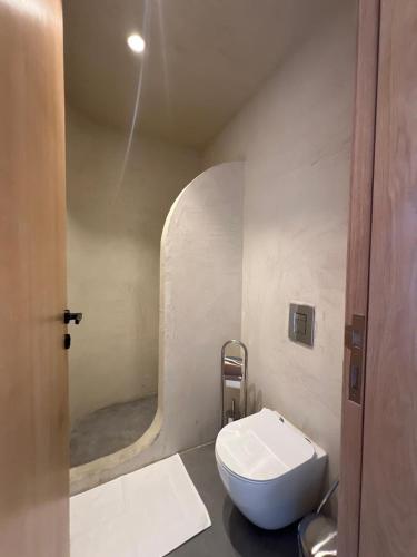 Bany a Neoli-Room Kaf