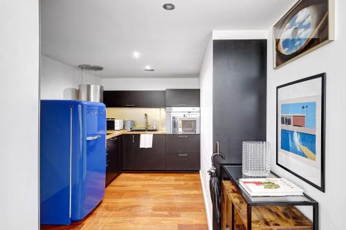 BM -Lumineux et Pratique Pied a Terre Quartier Sebastopol