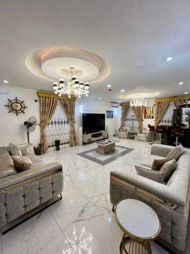 Joseph's Crown Residences