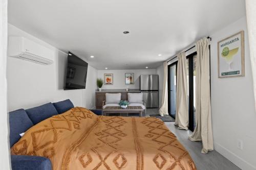 En eller flere senge i et værelse på PV Getaway: Heated Pool and Private Pickleball!