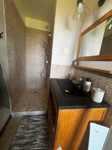 Kuchyň nebo kuchyňský kout v ubytování Villa architecte vue mer