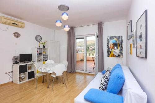Apartments by the sea Sparadici, Sibenik - 24300