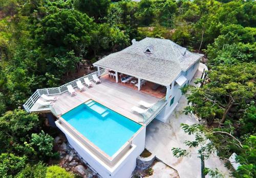 4bd Villa with Panoramic Sea View and Infinity Pool