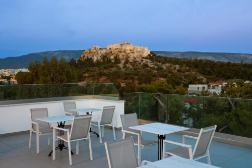 Parthenon Rooftop Luxury Apartments by Live&Travel