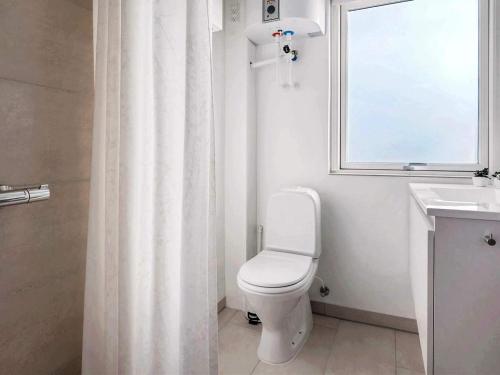 Et badeværelse på 4 star holiday home in Karrebæksminde
