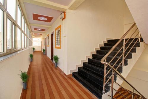 Gallery image of Hotel O Surya in Chakan