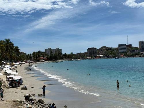 Apartamento frente a Bahía de Pampatar