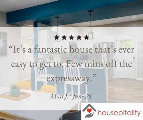 コロンバスにあるHousepitality - The Lilley Pad - Near Downtownの居間写真