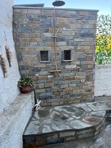 Galeriebild der Unterkunft The Villea Cottage - 5 bed house in Alli Meria in Álli Meriá