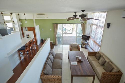 MAEDA OCEAN FRONT - Vacation STAY 84477