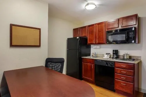 MainStay Suites Fitchburg - Madison in Madison