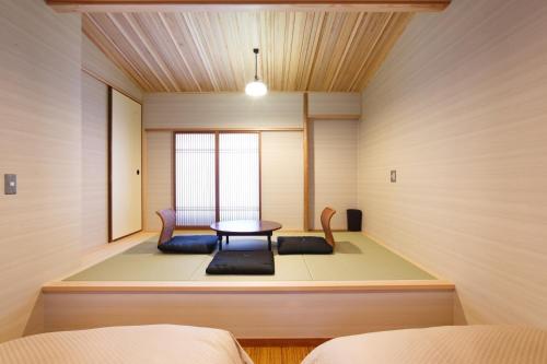 Rakutoko Momo - Vacation STAY 86513