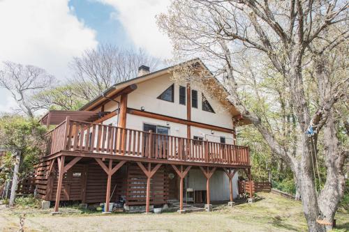 Relaxing Log Cabin IZU HOUSE- Vacation STAY 85769