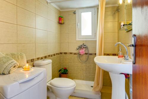 Kúpeľňa v ubytovaní Agapi Studios
