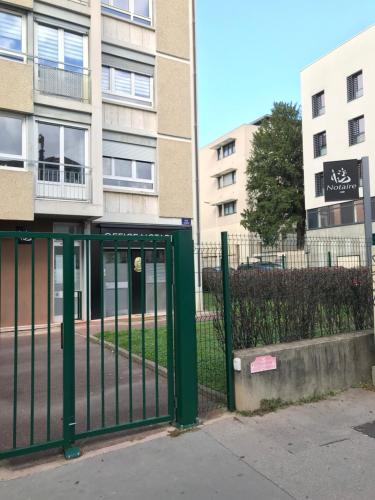Duplex,centre Croix Rousse avec parking