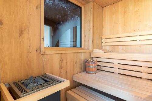 Gambar di galeri bagi Erbacher Living Nature Apartments Suites di Bolzano