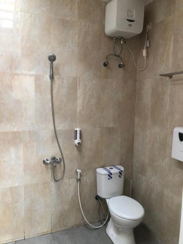 Koupelna v ubytování Shakilla House 6C Syariah Cigalumpit Cianjur