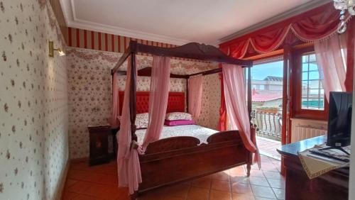 Postel nebo postele na pokoji v ubytování Rome Charm House