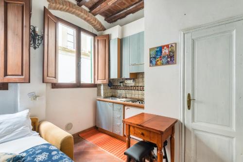 Central and comfortable studio in Florence