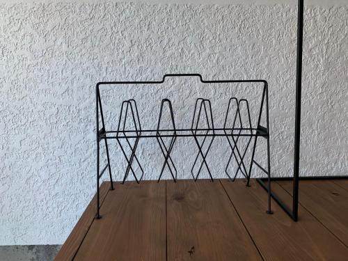 a metal shelf in front of a white wall at uminca - Vacation STAY 09850v in Numazu