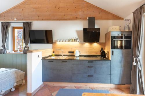Dorfchalets - Chalet Erni inkl Tauern Spa Therme Eintritt & Sommerkarte