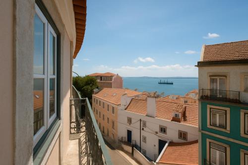 Portas do Teatro Apartments