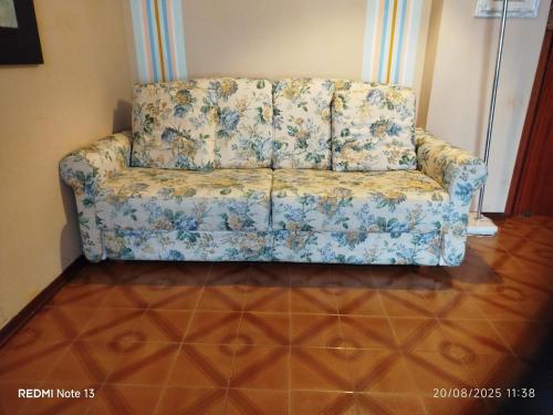 Zona de estar de Sea View Apartment with Terrace & Free Parking