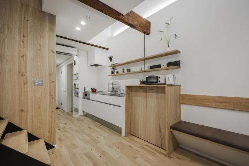 Japan Sessions | KANZAKI 01 - Vacation STAY 12775