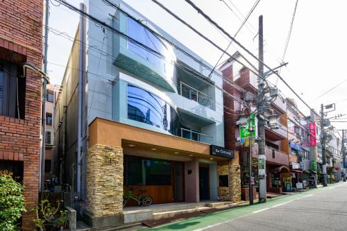 TOMARU Meguro