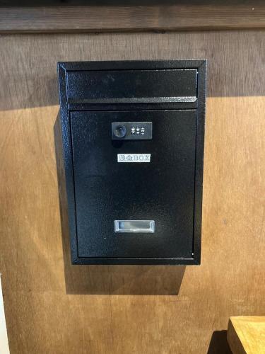 a black box sitting on top of a wooden floor at base sanablend - Vacation STAY 37411v in Kyotango