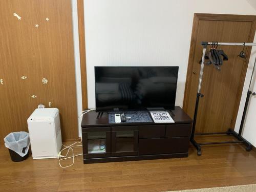TV/trung tâm giải trí tại Family House "2F" - Vacation STAY 13805
