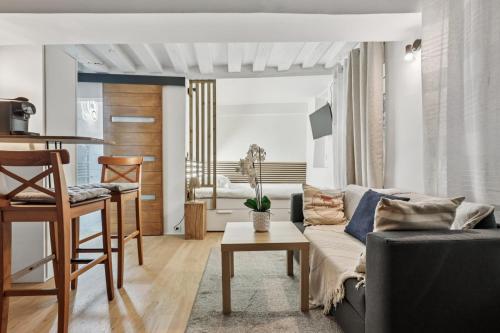 Studio Herold - Place de Victoires by B'Your Home