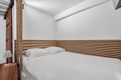 Studio Herold - Place de Victoires by B'Your Home