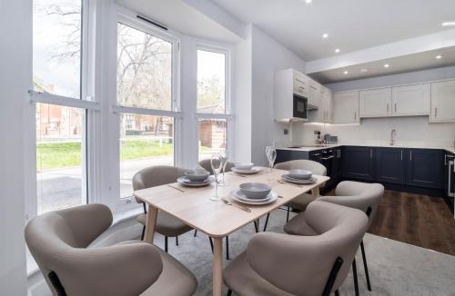 City Apartments - Clifton Green 2 Bedroom Apartment photo 5