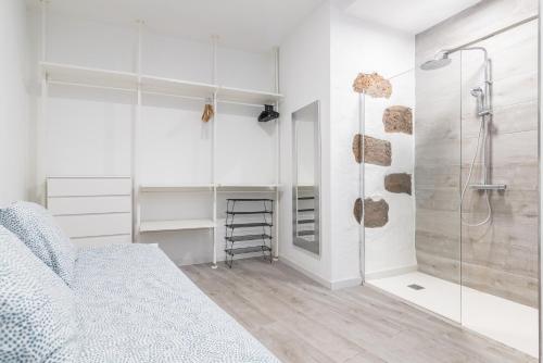 Ένα μπάνιο στο Vivelorural house close to Vegueta with wifi