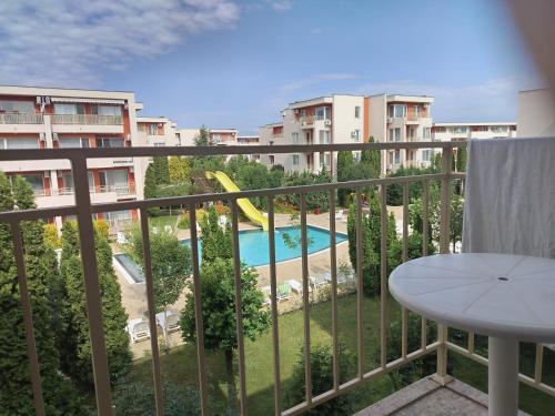 Πισίνα στο ή κοντά στο Nessebar fort club