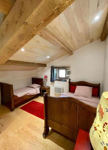 Chambres Tables d'Hôtes Lukugaraiaにあるベッド