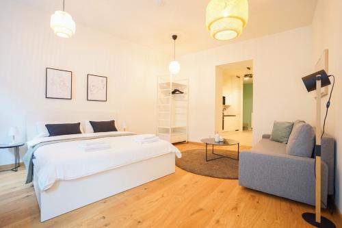 High-End Studio in Elegant Condo