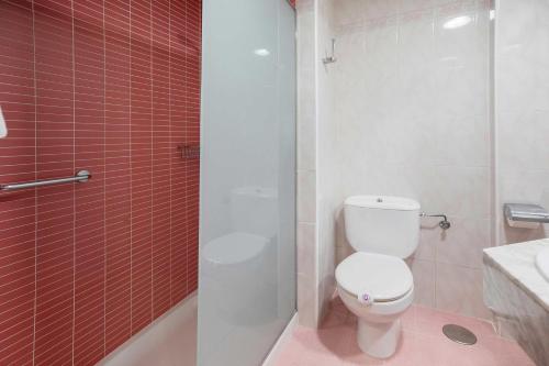 Un baño de Hotel Servigroup Orange
