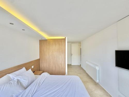 Postel nebo postele na pokoji v ubytování Capri - Duplex 3-BR in Faraya