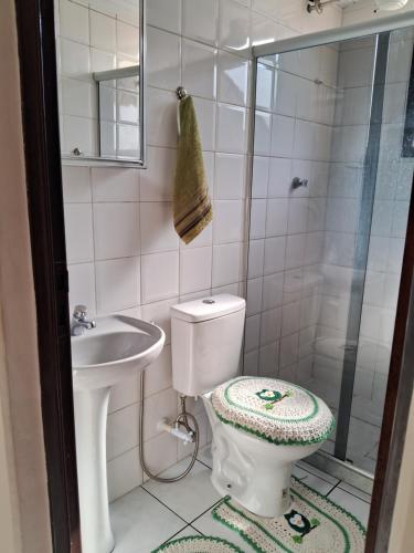 Ένα μπάνιο στο Apartamento na serra