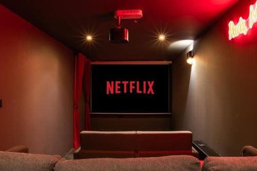 Foto ParisConciergerie - Duplex for 12 with Cinema, 4BR 2