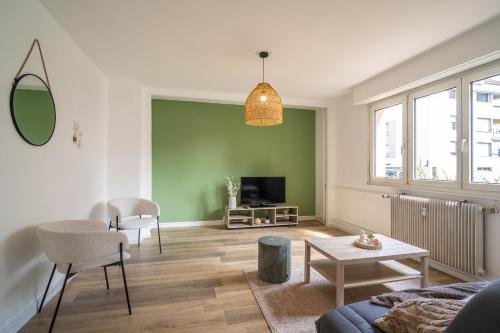 Et tv og/eller underholdning på Centre 5 mins à pieds - Proche parkings - Lit 160 cm